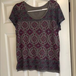 Trendy Gray and Pink Patterned Top